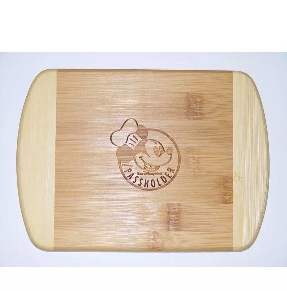 Disney Epcot Food /Wine Passholder 2018 Chef Mickey Cutting Board